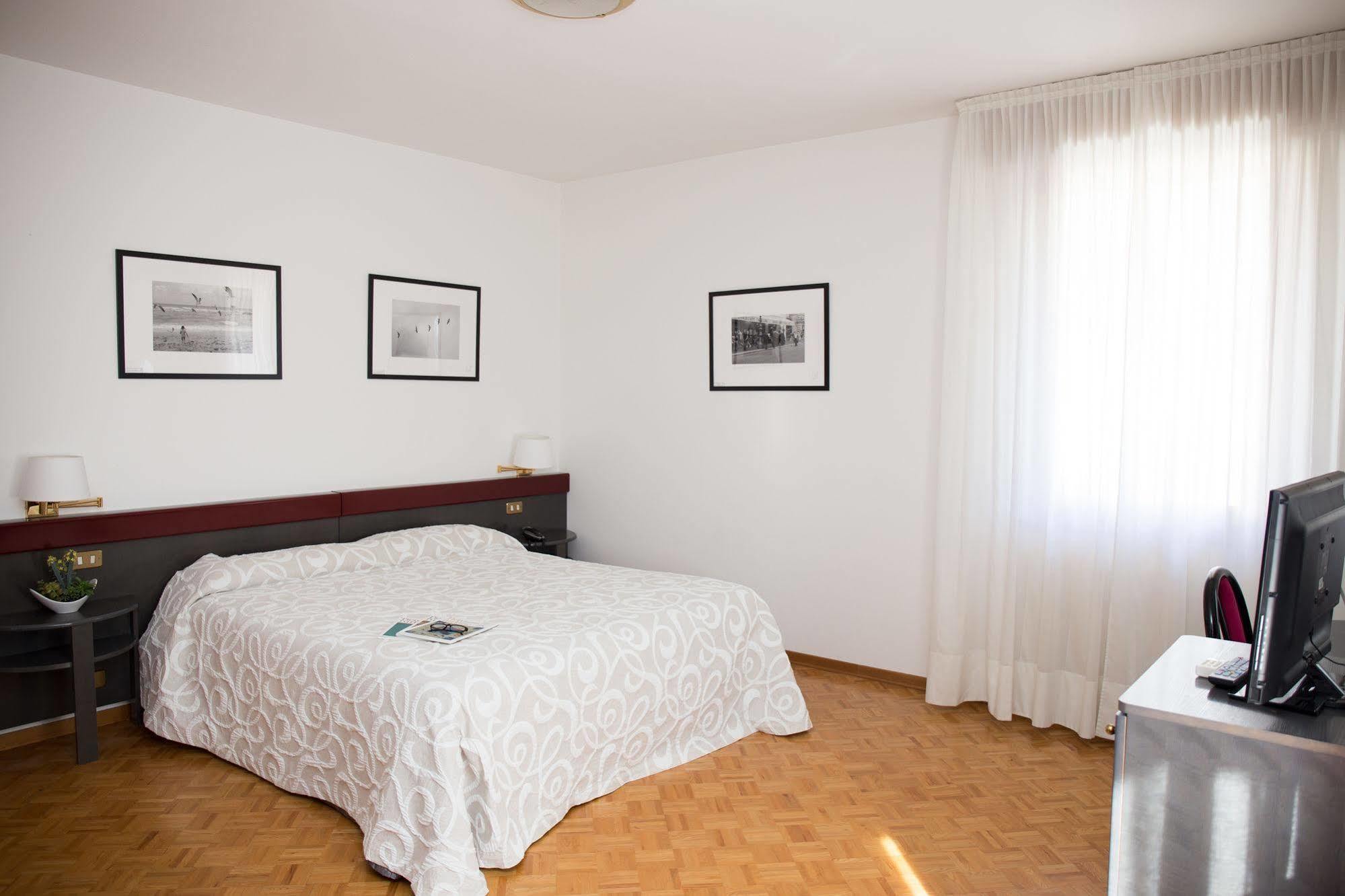 גמונה דל פריולי Hotel Pittini מראה חיצוני תמונה